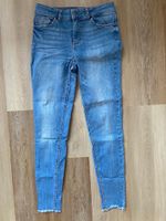 Pieces Jeanshose Jeans in Größe M blau Nordrhein-Westfalen - Lemgo Vorschau