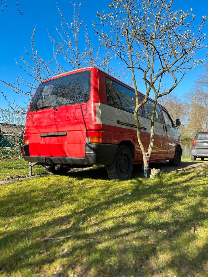 VW T4 2.4l Diesel - Projektaufgabe in Frankfurt am Main