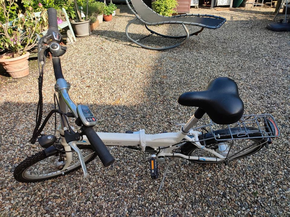 E- Klappfahrrad McKenzie in Kempen