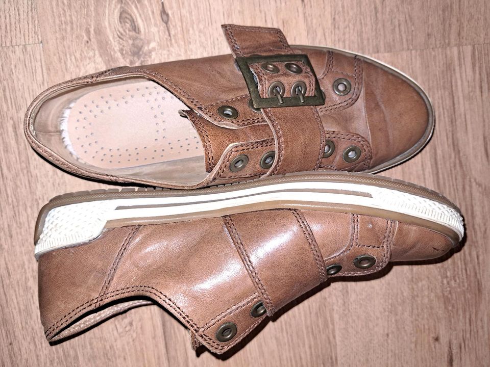 Lederschuhe Damen in Bredstedt