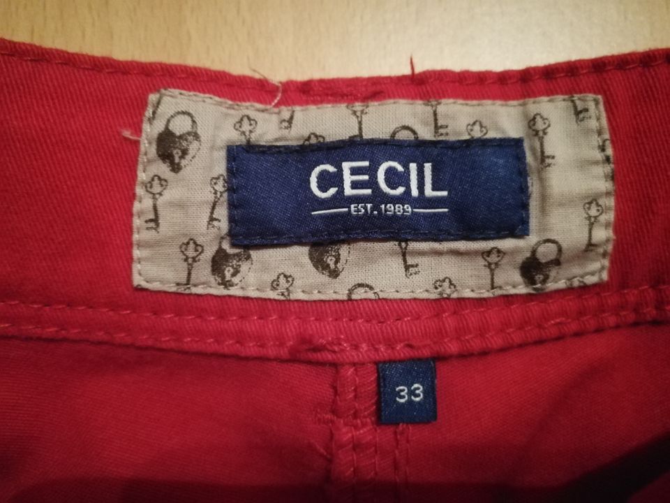 Jeans von Cecil (Gr. 33) in Dresden