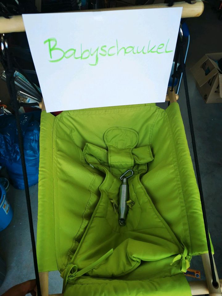 Babyschaukel / Federwiege in Hohenroth bei Bad Neustadt a d Saale