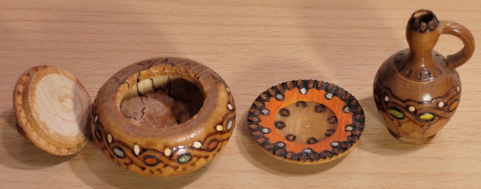 Kleine Holzdose Dose Holz Krug Kanne Teller f. Vitrine Setzkasten in Dessau-Roßlau