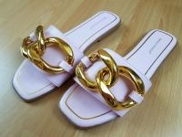 Sandalen Sandaletten NEU Gr. 39 Slider pink Goldkette Panzer rosa Herzogtum Lauenburg - Börnsen Vorschau