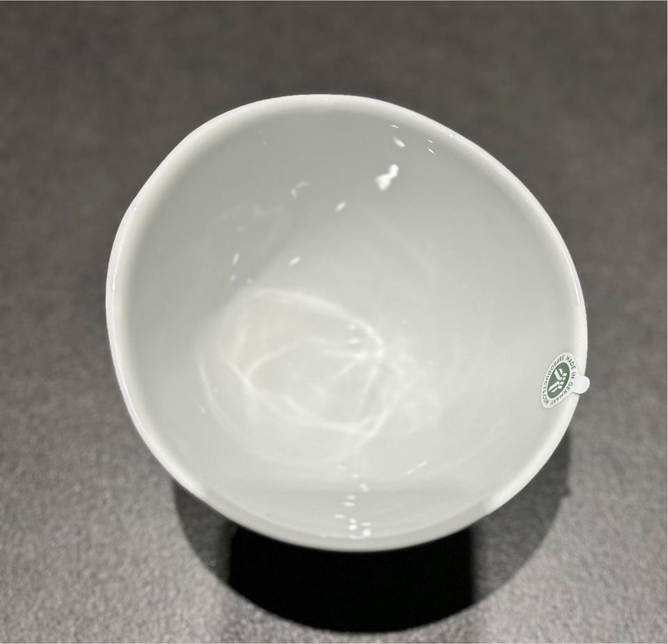 Tasse - Schale Porzellan NEU „Schmollend“ oder „Glücklich“ in Wees