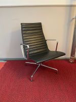 1/3 Vitra Eames EA116 Leder schwarze Loungesessel Alu Chair Friedrichshain-Kreuzberg - Friedrichshain Vorschau