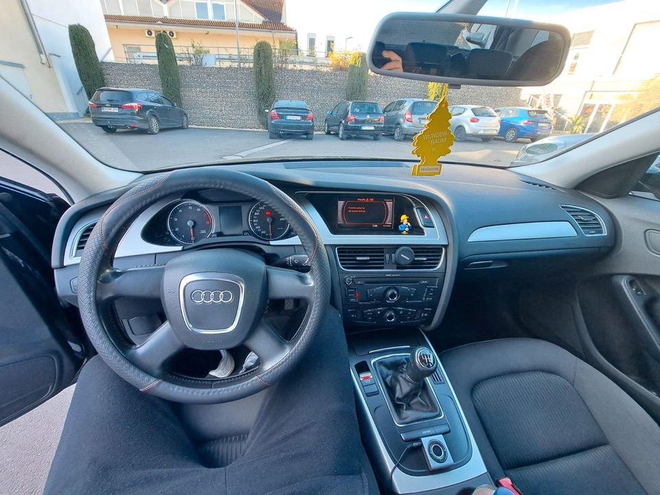 Audi A4 1.8 TFSI 88kW Ambiente Avant Ambiente in Wyhl