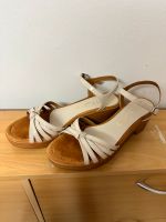 Unisa Sandale beige Größe 39, kaum getragen Baden-Württemberg - Kieselbronn Vorschau