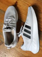 Adidas Classic White Gr.46 2/3 Mitte - Wedding Vorschau