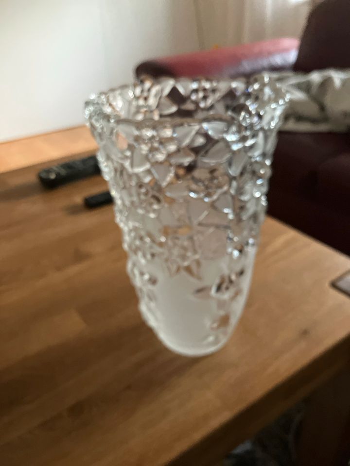 Vase Glas 25 cm hoch in Bottrop
