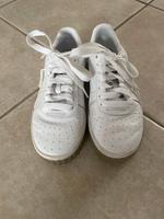 Weiße Puma Schuhe/sneakers Größe 37 Nordrhein-Westfalen - Waldbröl Vorschau