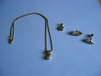 Schmuck Set - Kette, Ohrclips - goldfarben, Perlen - Modeschmuck Niedersachsen - Wilhelmshaven Vorschau