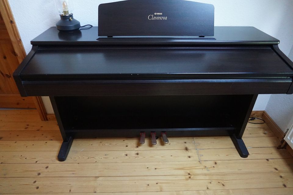 Yamaha Clavinova CVP 103 in Norden