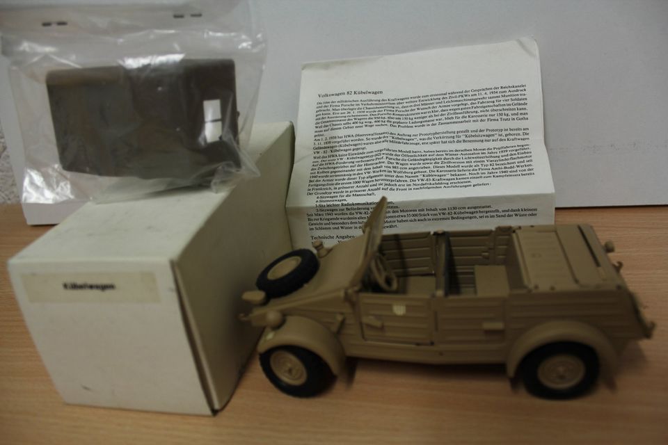 VW Volkswagen 82 Kübelwagen Militär 1:24 GONIO in Weilmünster