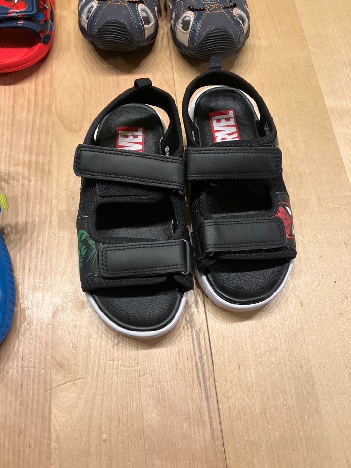 Sandalen Sommer Jungen Wasserschuhe Marvel Kappa Neu 32 30 31 in Zwickau