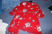 Damenmode Jacke mit Shirt XL Rot Blume  Grösse XL Nordrhein-Westfalen - Eitorf Vorschau