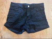 Schwarze kurze Hose - Hot Pants - Jeans Findorff - Findorff-Bürgerweide Vorschau