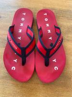 Tommy Hilfiger FlipFlops Gr 39 rot Niedersachsen - Osnabrück Vorschau