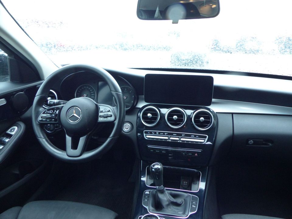 Mercedes-Benz C 180 T-Modell E6 d Temp*PDC+Kamera*Sitzheizung in Burgau