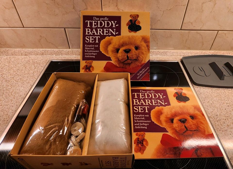 Das grosse Teddybären-Bastelset. Komplett mit Material, Schnittmu in Berlin