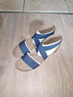 Bench*Sandalen*42*neu*blau Niedersachsen - Hambühren Vorschau