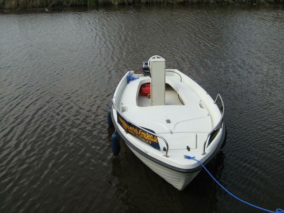 Gutschein - Motorboot - mieten in Emden