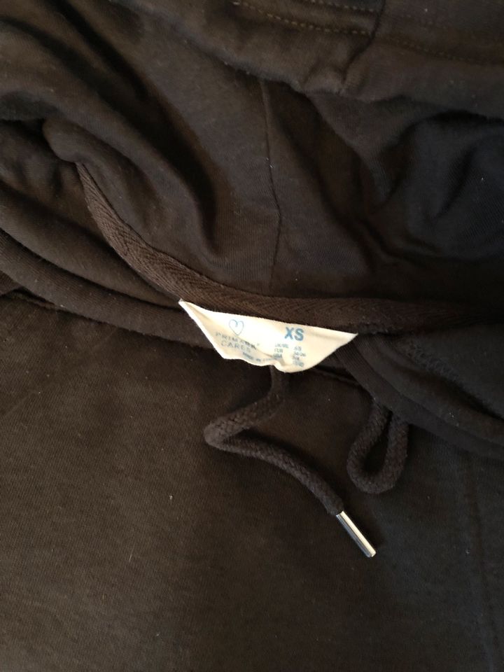 Primark Hoodie in braun Größe xs in Höxter