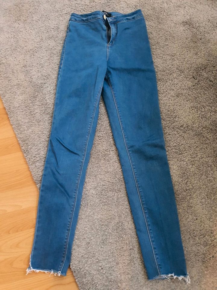 Strech Jeans  in Blankenheim