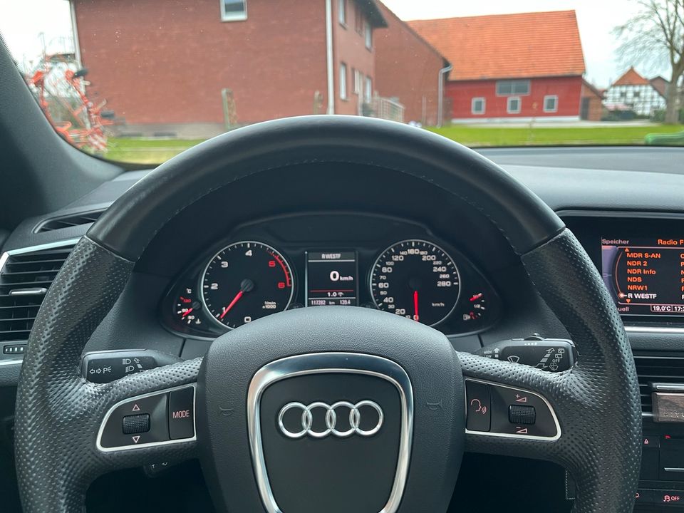 Audi Q5 2.0 TDI S tronic quattro in Porta Westfalica