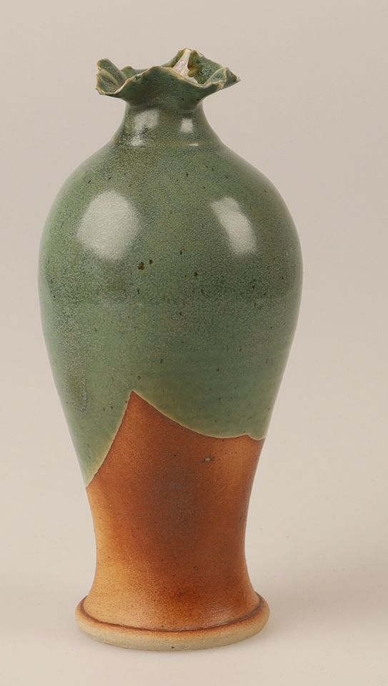 Vase Keramik Ton Steinzeug grün braun ca. 20 cm in Sankt Augustin