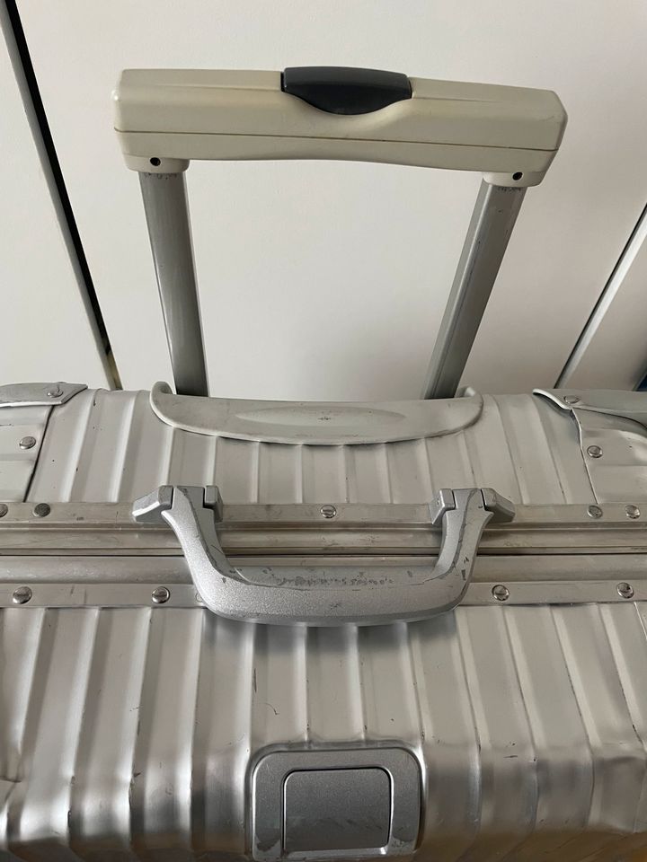 Rimowa Topas Aluminium Koffer Check-in M Multiwheel in Bamberg