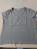 T-Shirt mit V-Ausschnitt beige/hellbraun  Gr. 50/52 Sachsen - Limbach-Oberfrohna Vorschau