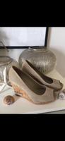 Calvin Klein Keilabsatzschuhe beige Gr. 39 Bayern - Langenfeld Vorschau