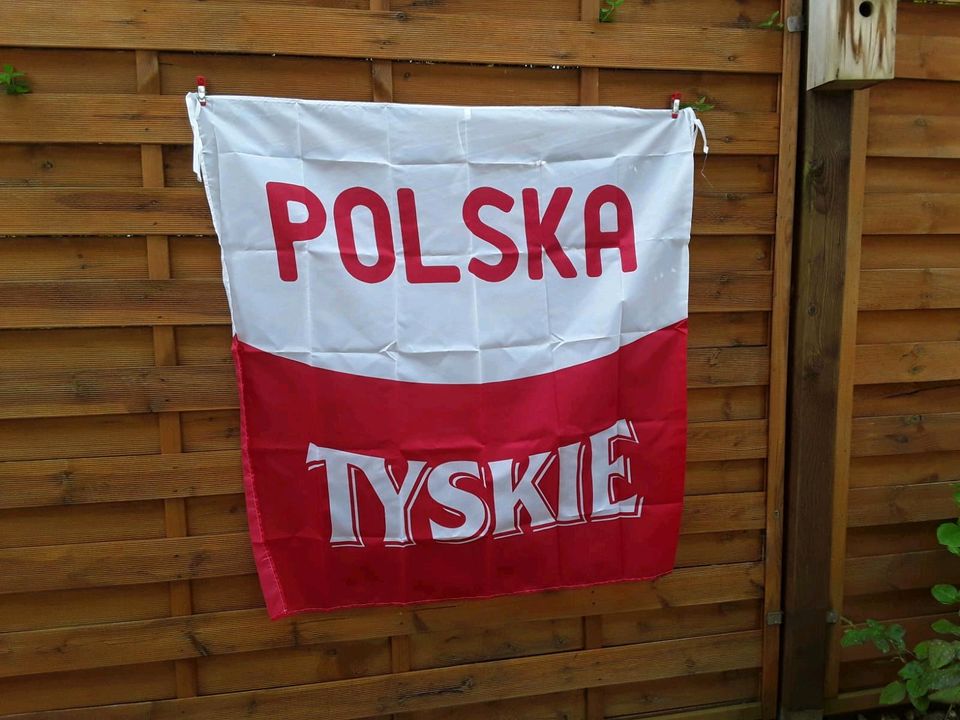 Polska Tyskie Flagge/Fahne 100x100 in Bergisch Gladbach