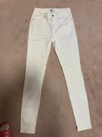 Only Damen Jeans weiß Hessen - Rödermark Vorschau