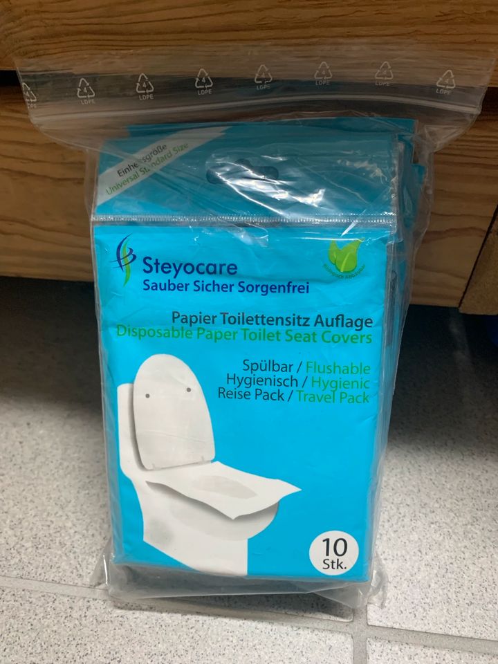 100 Papier Toiletten Sitz Auflagen Baby Kind Reise NEU spürbar in Essen