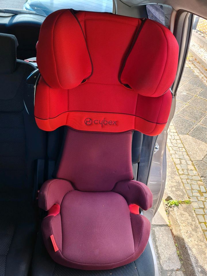 Kindersitz Cybex Solution X2-fix in Saarbrücken