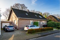 ZWEIFAMILIENHAUS MIT GARAGE IN WALDNÄHE  / SCHORTENS - GRAFSCHAFT Niedersachsen - Schortens Vorschau