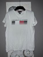 Tommy Hilfiger T- Shirt Herren Gr. S Niedersachsen - Cappeln (Oldenburg) Vorschau