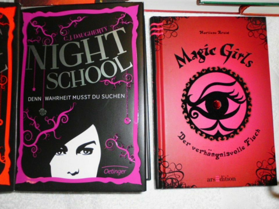 Harry Potter/Night School/Die Kinder des Dschinn/Magic Girls in Lüneburg