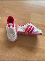 Adidas Turnschuhe für Babys Düsseldorf - Düsseltal Vorschau