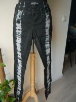 Neue schwarz weiß batik Hose Röhrenhose gebleicht Größe 34/XS Bayern - Kirchehrenbach Vorschau