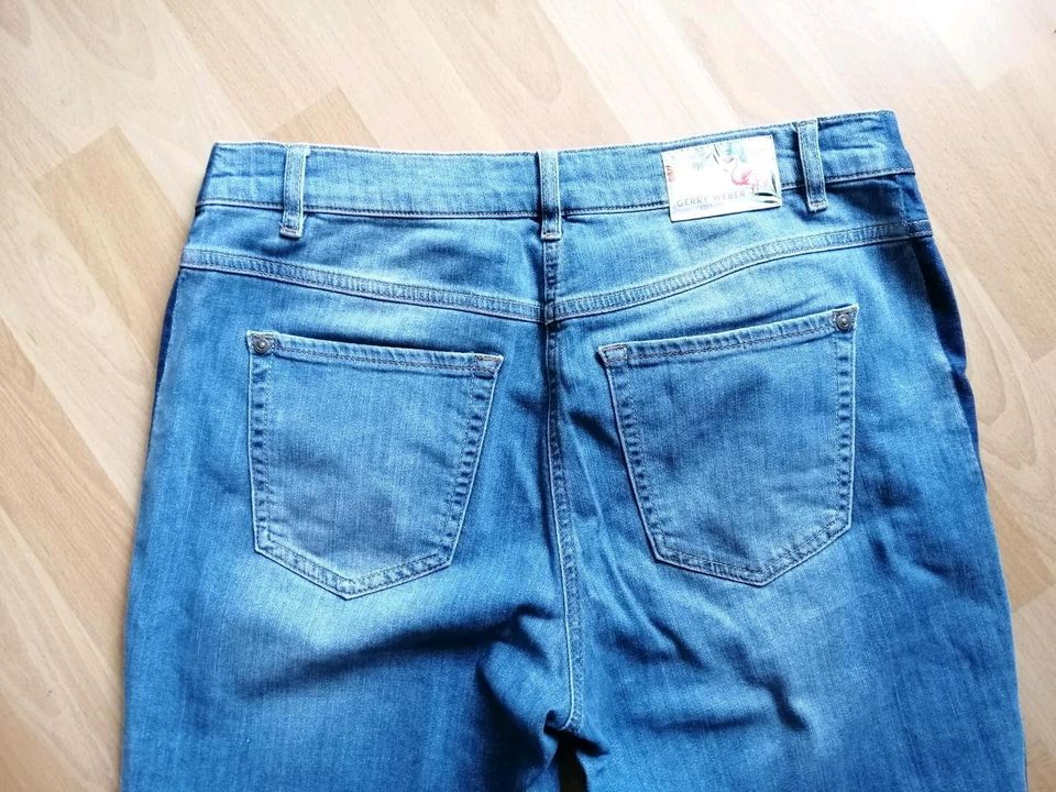 Moderne Gerry Weber Damen Jeans Hose Größe 40    Stylische Modern in Köln