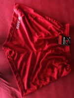 NEU Sporthose kurz rot Unisex 7 Niedersachsen - Bovenden Vorschau