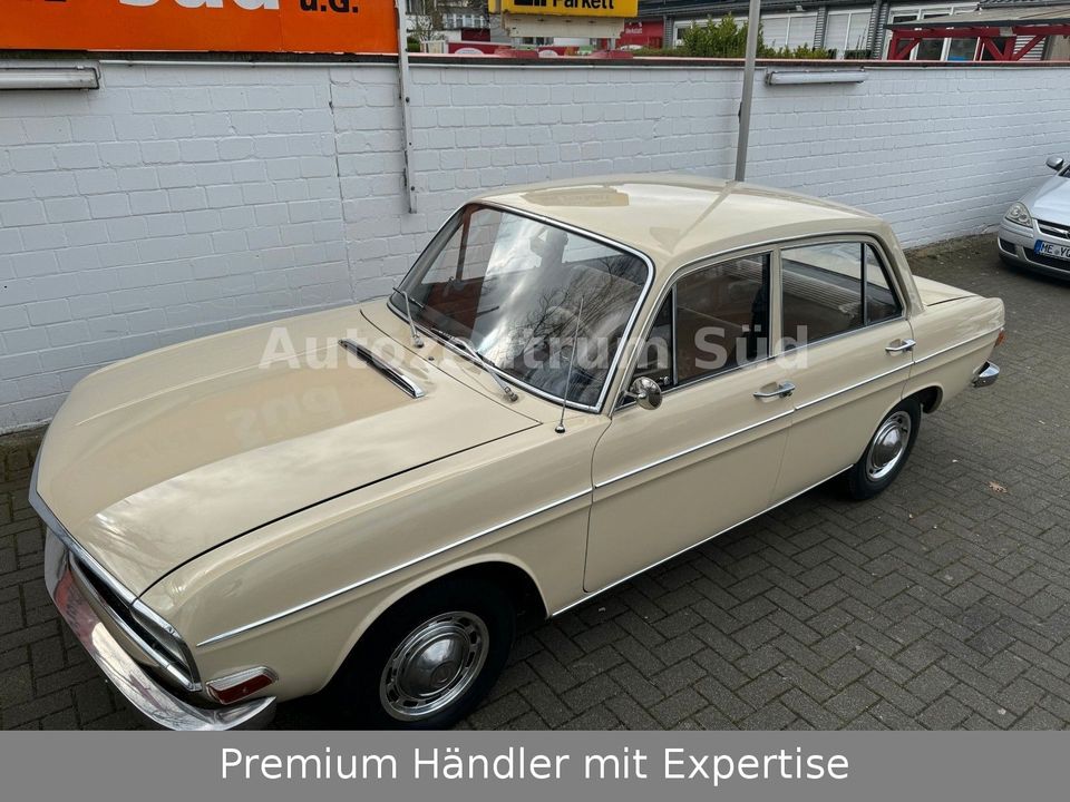 Audi 60 L H-Kennz. seltenes originales Sammlerstück in Düsseldorf