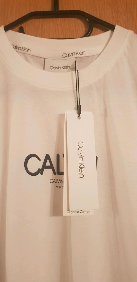 Calvin Klein T-Shirt Hemd Gr L in Penig