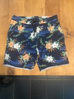 Kurze Jogginghose Shorts von H&M L Floral Flower Hessen - Kassel Vorschau