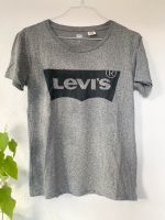 Levi’s Tshirt Grau neu 34 München - Schwabing-West Vorschau