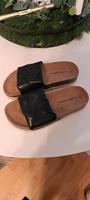 Pantolette Sandale 36 schwarz  ungetragen Hessen - Schwalbach a. Taunus Vorschau
