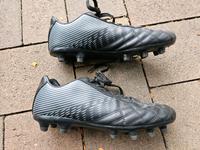 Fussballschuhe Stollen Gr. 40 wenig getragen Hessen - Mühltal  Vorschau